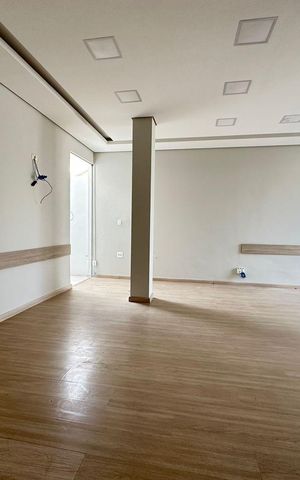 Casa para alugar com 406m², 8 quartos e 1 vaga Casa para alugar com 406m², 8 quartos e 1 vagaSala