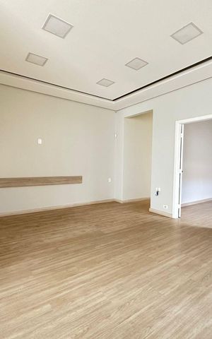 Casa para alugar com 406m², 8 quartos e 1 vaga Casa para alugar com 406m², 8 quartos e 1 vagaSala