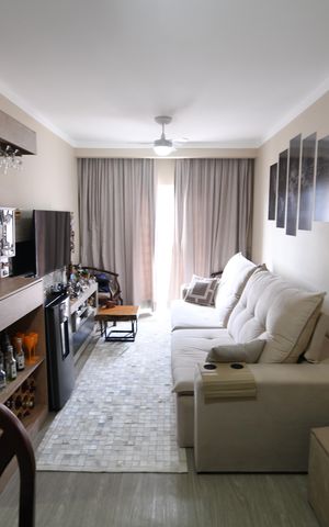 Apartamento à venda com 76m², 2 quartos e 1 vagaSala