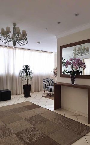 Apartamento à venda com 54m², 2 quartos e 1 vagaHall de entrada