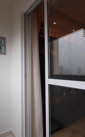 Apartamento à venda com 54m², 2 quartos e 1 vagaVaranda