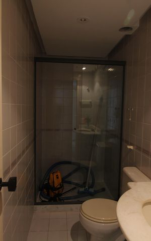 Apartamento à venda com 305m², 4 quartos e 2 vagasBanheiro Social 2