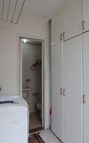 Apartamento à venda com 305m², 4 quartos e 2 vagasÁrea de Serviço - Quarto de Serviço