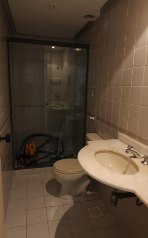 Apartamento à venda com 305m², 4 quartos e 2 vagasBanheiro Social 2