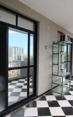 Apartamento à venda com 305m², 4 quartos e 2 vagasQuarto 4 - Suíte