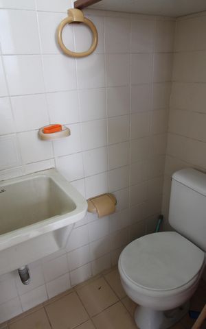 Apartamento à venda com 305m², 4 quartos e 2 vagasBanheiro de Serviço