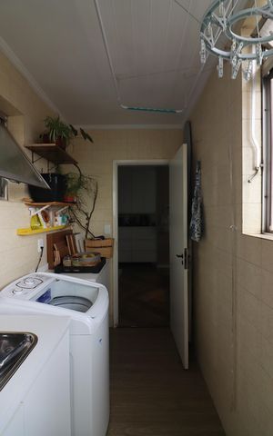 Apartamento à venda com 104m², 3 quartos e 1 vagaÁrea de Serviço