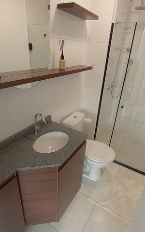 Apartamento à venda com 57m², 3 quartos e 1 vaga Apartamento à venda com 57m², 3 quartos e 1 vagaBanheiro