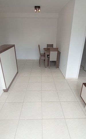 Apartamento à venda com 57m², 3 quartos e 1 vaga Apartamento à venda com 57m², 3 quartos e 1 vagaSala