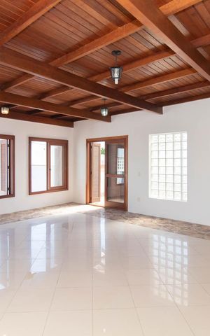 Casa para alugar com 341m², 3 quartos e 8 vagasÁrea Gourmet