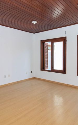 Casa para alugar com 341m², 3 quartos e 8 vagasQuarto 2
