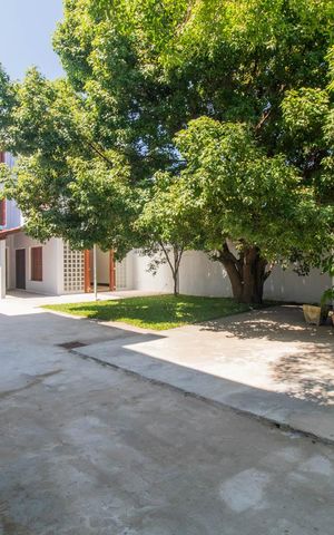 Casa para alugar com 341m², 3 quartos e 8 vagasÁrea Externa