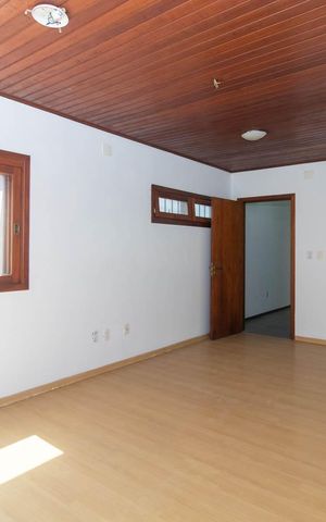 Casa para alugar com 341m², 3 quartos e 8 vagasQuarto 2