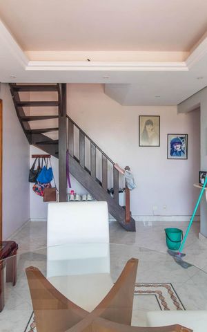 Apartamento à venda com 120m², 4 quartos e sem vagaSala