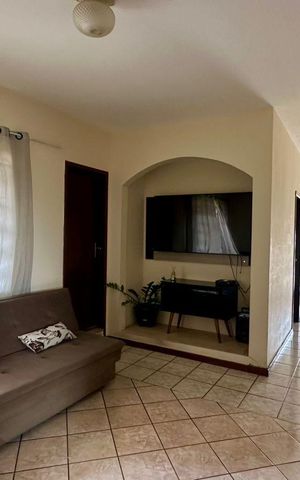 Casa à venda com 527m², 6 quartos e 3 vagas Casa à venda com 527m², 6 quartos e 3 vagasSala 2