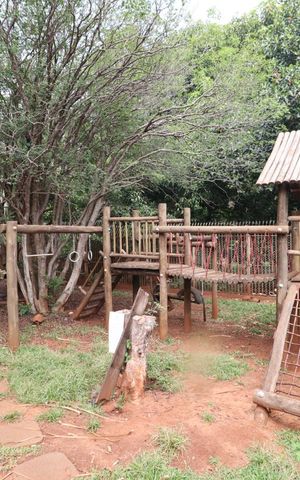 Casa para alugar com 560m², 7 quartos e 8 vagas Casa para alugar com 560m², 7 quartos e 8 vagasPlayground