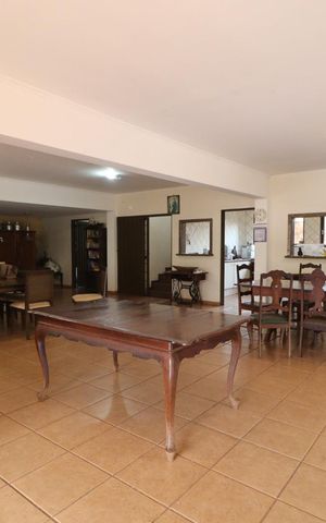 Casa para alugar com 560m², 7 quartos e 8 vagas Casa para alugar com 560m², 7 quartos e 8 vagasÁrea comum
