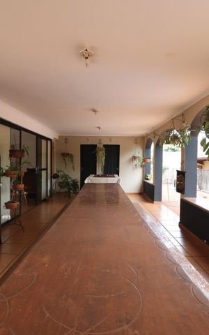 Casa para alugar com 560m², 7 quartos e 8 vagas Casa para alugar com 560m², 7 quartos e 8 vagasÁrea comum
