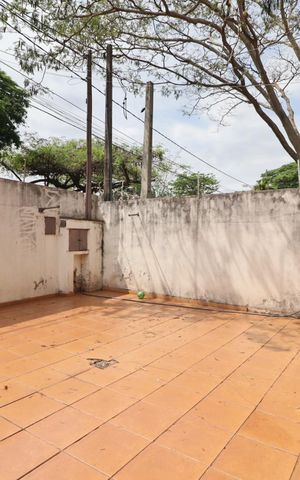 Casa para alugar com 560m², 7 quartos e 8 vagas Casa para alugar com 560m², 7 quartos e 8 vagasÁrea de Serviço