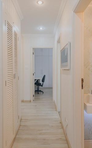 Apartamento para alugar com 108m², 3 quartos e 1 vagaCorredor