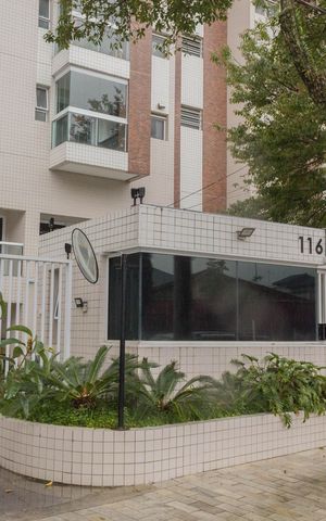 Apartamento à venda com 128m², 3 quartos e 3 vagas Apartamento à venda com 128m², 3 quartos e 3 vagasFachada
