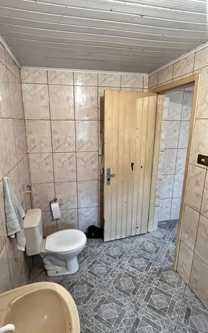 Casa à venda com 250m², 1 quarto e sem vagaBanheiro Social