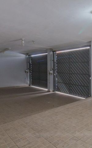 Casa para alugar com 140m², 2 quartos e 2 vagas Casa para alugar com 140m², 2 quartos e 2 vagasGaragem
