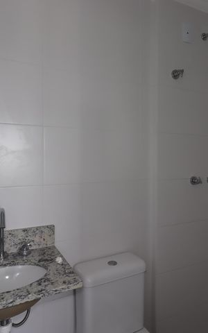 Apartamento à venda com 55m², 2 quartos e 2 vagasBanheiro Social
