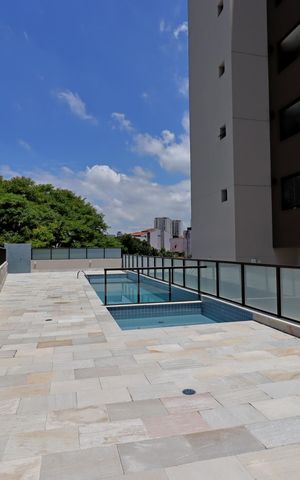 Apartamento à venda com 55m², 2 quartos e 2 vagasÁrea Comum - Piscina