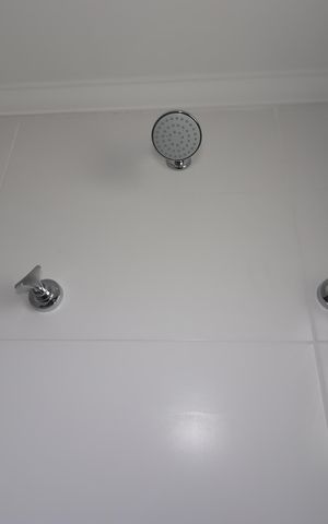 Apartamento à venda com 55m², 2 quartos e 2 vagasBanheiro da Suíte - Chuveiro
