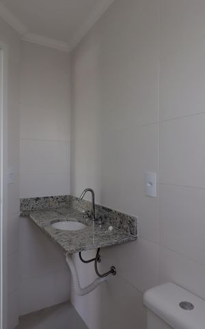 Apartamento à venda com 55m², 2 quartos e 2 vagasBanheiro da Suíte