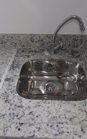 Apartamento à venda com 55m², 2 quartos e 2 vagasÁrea de Serviço - Tanque