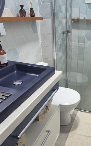 Apartamento à venda com 109m², 2 quartos e 1 vaga Apartamento à venda com 109m², 2 quartos e 1 vagaBanheiro da Suíte