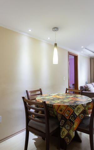 Apartamento à venda com 53m², 3 quartos e 1 vaga Apartamento à venda com 53m², 3 quartos e 1 vagaSala