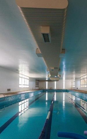 Apartamento à venda com 57m², 2 quartos e 2 vagas Apartamento à venda com 57m², 2 quartos e 2 vagasÁrea comum - Piscina Coberta