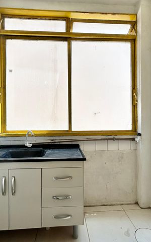 Apartamento à venda com 44m², 1 quarto e 1 vaga