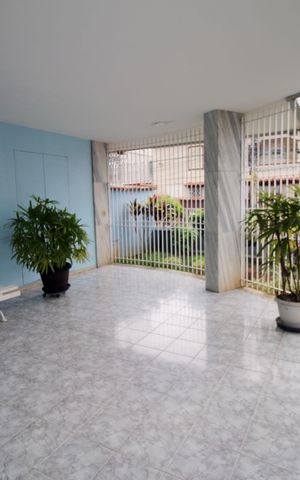 Apartamento à venda com 100m², 3 quartos e 1 vagaÁrea comum