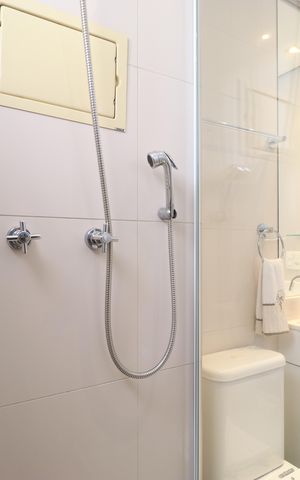 Apartamento para alugar com 187m², 3 quartos e 3 vagasBanheiro da Suíte 2