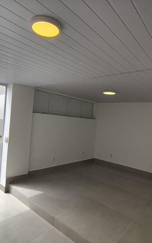 Casa de condomínio para alugar com 45m², 1 quarto e sem vaga Casa de condomínio para alugar com 45m², 1 quarto e sem vagaSala/Quarto