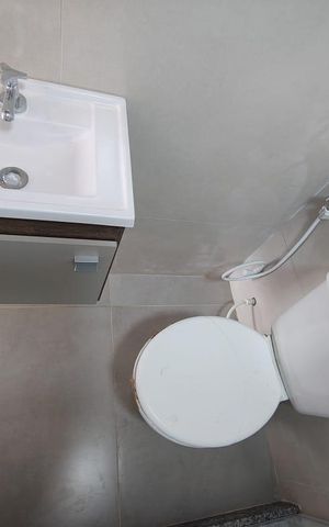 Casa de condomínio para alugar com 45m², 1 quarto e sem vaga Casa de condomínio para alugar com 45m², 1 quarto e sem vagaBanheiro