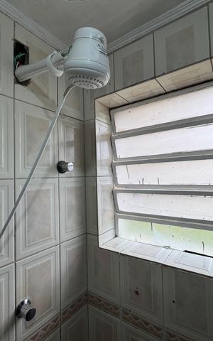 Apartamento à venda com 54m², 2 quartos e sem vaga Apartamento à venda com 54m², 2 quartos e sem vagaBanheiro Social