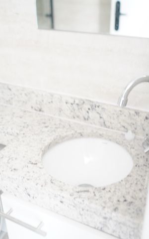 Apartamento à venda com 40m², 2 quartos e sem vagaBanheiro