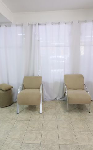 Casa à venda com 279m², 4 quartos e 3 vagasSala