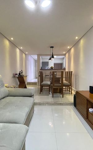 Casa à venda com 165m², 3 quartos e 2 vagas Casa à venda com 165m², 3 quartos e 2 vagasSala