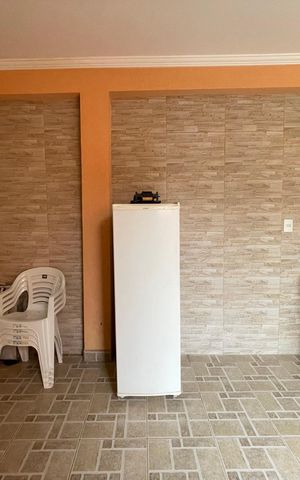 Casa à venda com 165m², 3 quartos e 2 vagas Casa à venda com 165m², 3 quartos e 2 vagasQuintal - Salão
