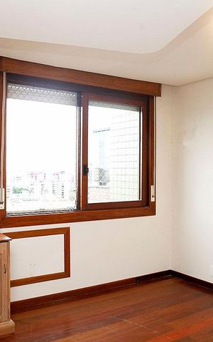 Apartamento à venda com 300m², 4 quartos e 3 vagasSuíte