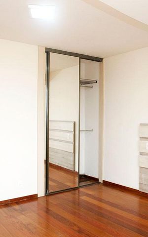 Apartamento à venda com 300m², 4 quartos e 3 vagasQuarto 3