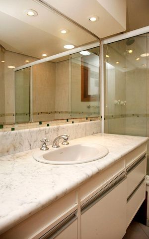 Apartamento à venda com 300m², 4 quartos e 3 vagasBanheiro 2