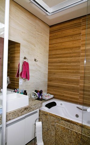 Casa à venda com 150m², 3 quartos e 2 vagasBanheiro da Suíte 1