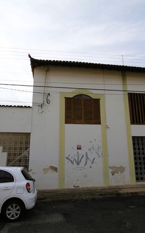 Casa à venda com 150m², 3 quartos e 2 vagasFachada